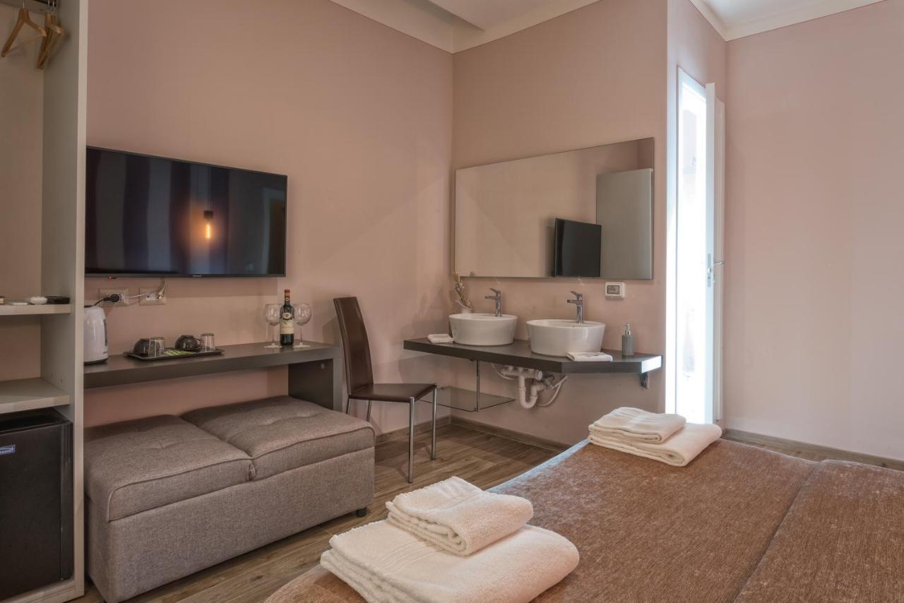 Gogo' Petit Hotel Florence Luaran gambar